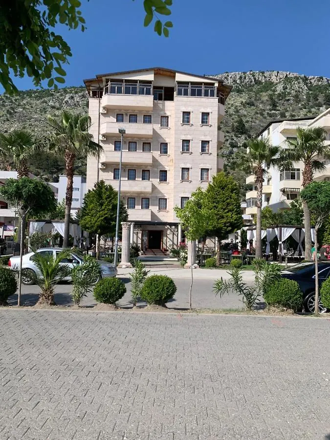 Trevi Hotel And Bar-Restaurant Shengjin