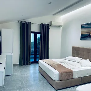  Hotel Molla Restorant